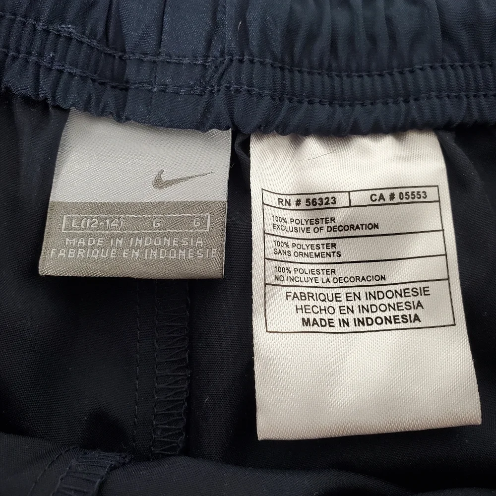 Nike Shorts Womens Large 12-14 Blue White Swoosh Running Gym Athletic Ladies - Picture 4 of 6